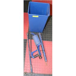 HEAVY DUTY SOCKET SET WITH BAR, SAW ETC IN BLUE