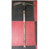Image 1 : YARDWORKS MATTOCK PICK - 5 LBS - TOOLS