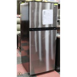 11.5 CU. FT. GE STAINLESS NO FROST FRIDGE