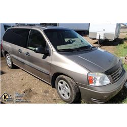 UNRESERVED!! 2004 FORD FREESTAR SE