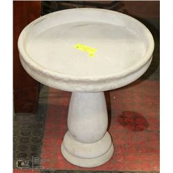 CONCRETE 2 PIECE BIRDBATH 15X15 INCHES OUTDOOR