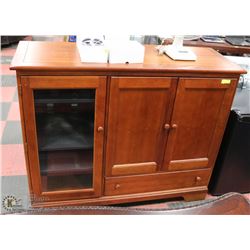SOLID WOOD T.V ENTERTAINMENT UNIT