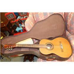 EKO ACOUSTIC GUITAR AND CASE
