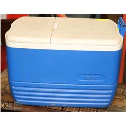 IGLOO BLUE CAMP COOLER