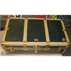 ANTIQUE TRUNK 36"X20"X12"