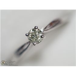 8) 14K DIAMOND RING