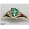 Image 4 : 15) 10KT EMERALD DIAMOND RING