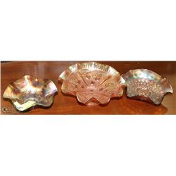 LOT OF 3 CARNIVAL GLASS BOWLS