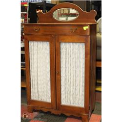 VINTAGE 2 DOOR CABINET WITH MIRROR