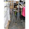 Image 1 : 4 ARM CHROME CLOTHING RACK