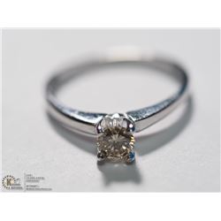 33) 14K DIAMOND RING