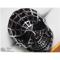 39) STAINLESS STEEL SKULL SHAPED MEN'S RING