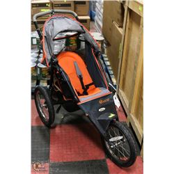 ALTA INSTEP 3 WHEEL STROLLER.