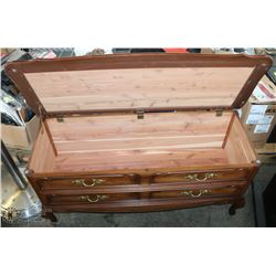 VINTAGE CEDAR LINED CHEST