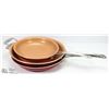 Image 1 : FLAT OF 3 RED COPPER FRYING PANS - 2XL & 1 MED.