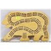 Image 1 : HANDMADE POLAR BEAR CRIBBAGE BOARD