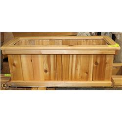 CEDAR STAINED PLANTER