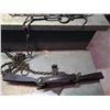 Image 12 : 17 Antique Steel Traps