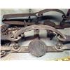 Image 6 : 17 Antique Steel Traps