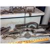 Image 8 : 17 Antique Steel Traps