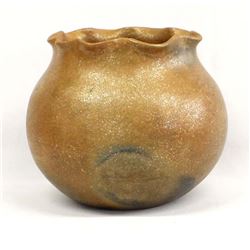 Large Taos Pueblo Micaceous Clay Jar by Tomarla