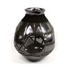 Image 2 : Mata Ortiz Black on Black Textured Jar by Gonzalez