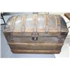 Image 1 : Old Steamer Trunk
