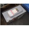 Image 1 : Square D, 60A, 600VAC Heavy Duty Safety Switch, CAT: H362RB