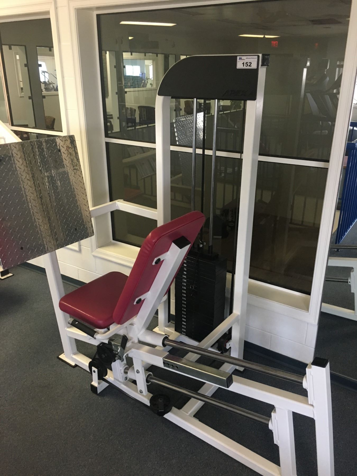 APEX LADY SEATED LEG PRESS WEIGHT MACHINE