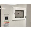 Image 2 : 60" X 80" 4 PERSON GLASS DOOR FIBERGLASS PLASTIC BUILT IN SAUNA / STEAM ROOM