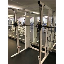 PARAMOUNT WHITE / BLUE SQUAT RACK - Able Auctions