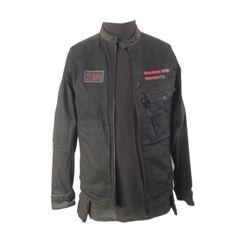 Resident Evil: The Final Chapter Dr. Isaacs (Ian Glen) Movie Costumes