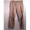 Image 3 : What to Expect When You're Expecting Gary (Ben Falcone) Movie Costumes