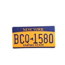 Father Figures Kyle (Owen Wilson) & Peter (Ed Helms) License Plates Movie Props