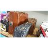 Image 2 : 3 LEATHER DOCTOR BAGS
