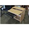 Image 2 : MAPLE DESK