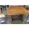 Image 2 : CARVED OAK DINING TABLE WITH 2 LEAFS AND 6 CHAIRS