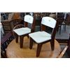 Image 2 : 2 KIDS CHAIRS