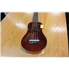 Image 2 : HAWAIIN UKELELE