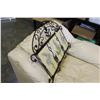 Image 2 : DECORATIVE COAT HANGER