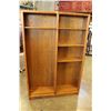 Image 2 : 6 FOOT OAK DOUBLE BOOKSHELF