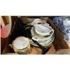 Image 2 : TRAY OF VINTAGE COLLECTIBLE CHINA - MOST ENGLISH POTTERY