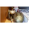 Image 3 : 1992 WORLD CUP TIN AND BRASS DECOR