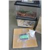 Image 2 : BOX OF BOOK ENDS VASE SMALL PET CONTAINERS AND ESTATE GOODS
