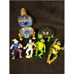 TEENAGE MUTANT NINJA TURTLES ACTION FIGURES LOT