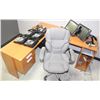 Image 1 : L-SHAPED OFFICE DESK AND CHAIR