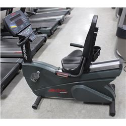 LIFE FITNESS LIFE CYCLE 9500HR SIT DOWN STATIONARY