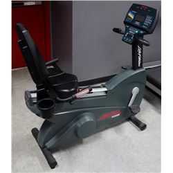 LIFE FITNESS LIFE CYCLE 9500HR SIT DOWN STATIONARY