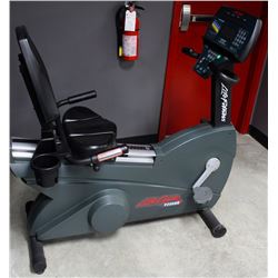 LIFE FITNESS LIFE CYCLE 9500HR SIT DOWN STATIONARY
