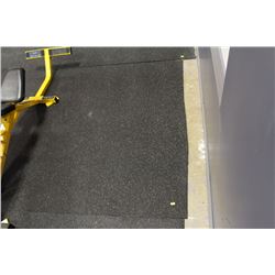 ROW OF RUBBER FLOOR MAT